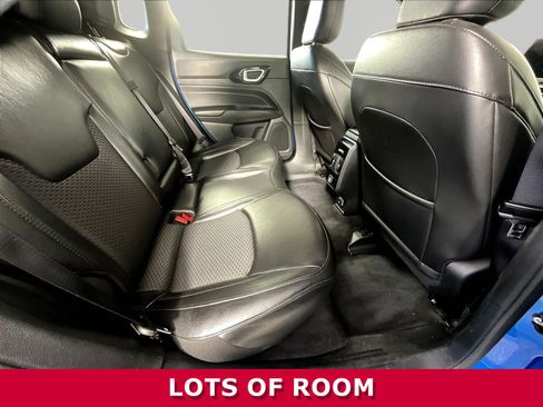 Used 2022 Jeep Compass Latitude AWD/4WD image 23