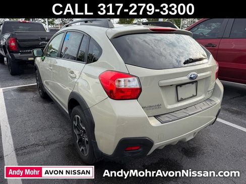 Used 2017 Subaru Crosstrek 2.0i Premium AWD/4WD image 3