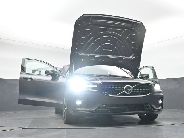 Used 2024 Volvo S60 B5 Plus w/ Climate Package AWD/4WD image 53