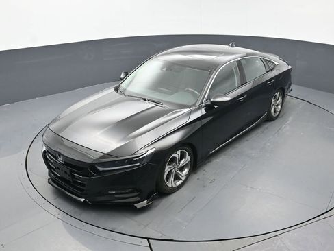 Used 2020 Honda Accord EX image 37