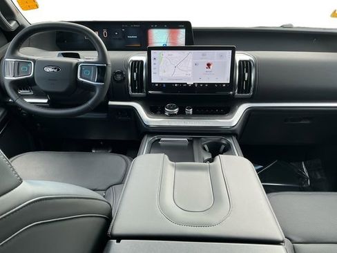 Certified 2026 Ford Expedition Platinum w/ Stealth Appearance Package AWD/4WD image 12