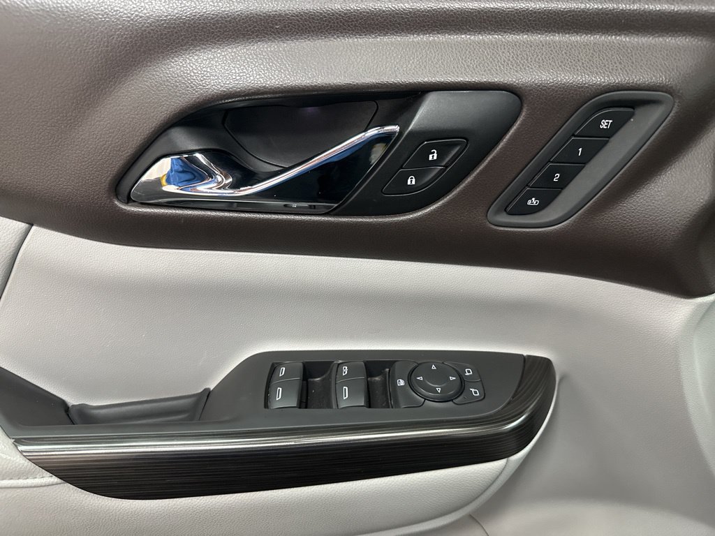 Used 2018 GMC Acadia SLT AWD/4WD image 18