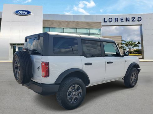 Used 2025 Ford Bronco Big Bend image 4