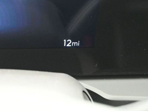 New 2026 Buick Envista Avenir FWD image 37