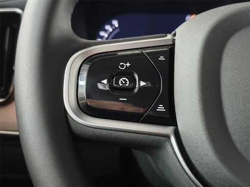 New 2026 Volvo XC90 B6 Plus w/ Protection Package image 29