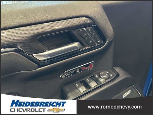 Certified 2023 GMC Sierra 1500 AT4 w/ AT4 Premium Package image 23