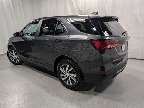 Used 2022 Chevrolet Equinox LT image 6