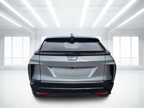 Used 2024 Cadillac Lyriq Luxury image 4