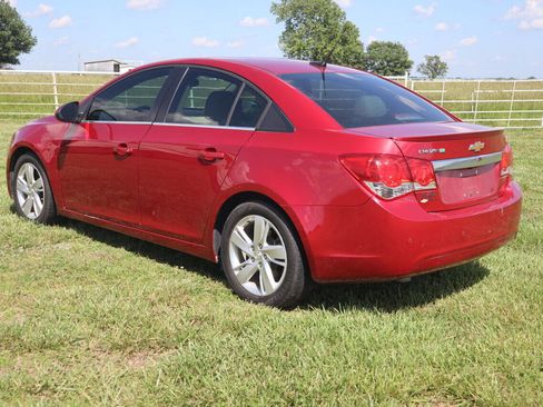 Used 2014 Chevrolet Cruze Diesel w/ Enhanced Safety Package image 5