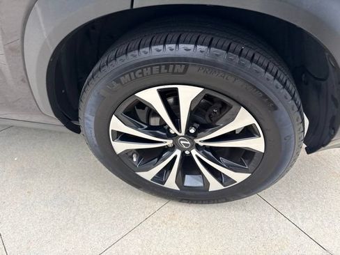 Used 2021 Lexus NX 300 F Sport w/ Accessory Package AWD/4WD image 11