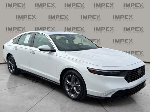 Used 2024 Honda Accord EX image 7
