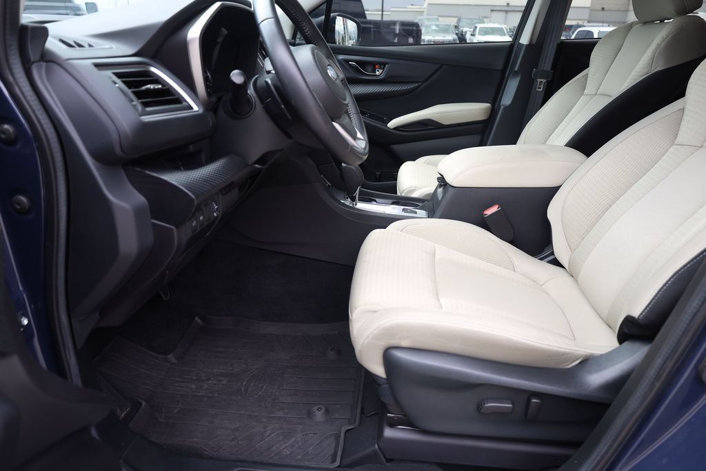 Used 2024 Subaru Ascent Premium w/ Convenience Package AWD/4WD image 11