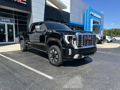 New 2025 GMC Sierra 2500 Denali w/ Denali Reserve Package