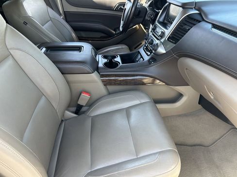 Used 2020 Chevrolet Tahoe LT RWD image 11