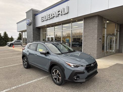 Used 2025 Subaru Crosstrek 2.0i Premium image 1