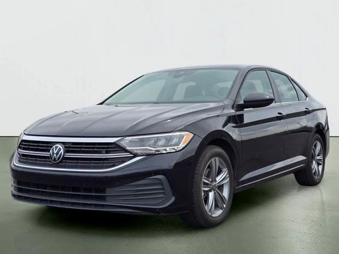 Used 2024 Volkswagen Jetta SE FWD image 2