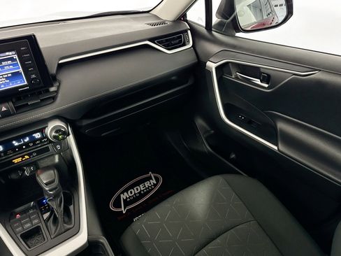 Used 2020 Toyota RAV4 XLE w/ All Weather Liner Package image 29