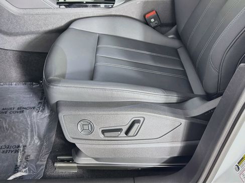 Certified 2025 Audi Q5 Premium Plus w/ Premium Plus AWD/4WD image 19