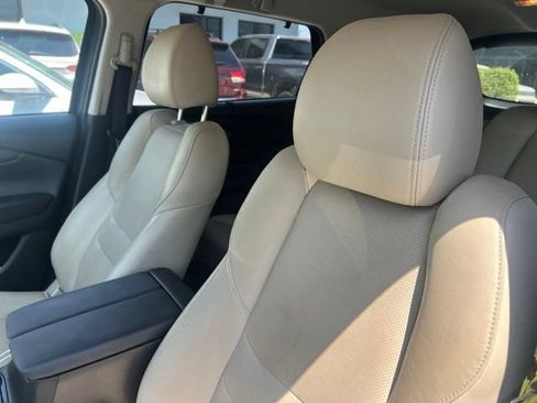 Used 2020 MAZDA CX-9 Touring w/ Touring Premium Package FWD image 7