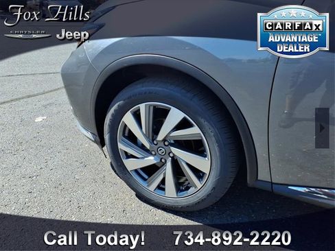 Used 2021 Nissan Murano SL w/ SL Moonroof Package image 5