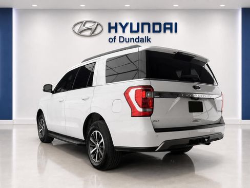 Used 2021 Ford Expedition XLT RWD image 2