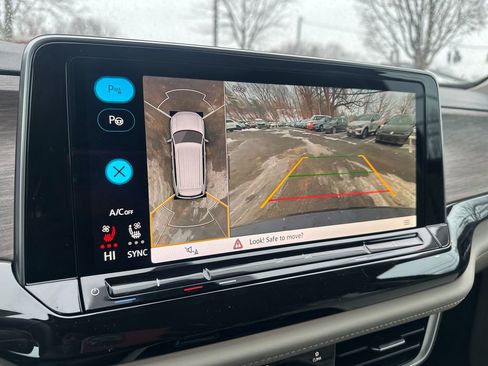 New 2026 Volkswagen Atlas SEL Premium R-Line image 10