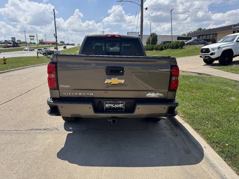 Used 2014 Chevrolet Silverado 1500 High Country w/ High Country Premium Package AWD/4WD image 4