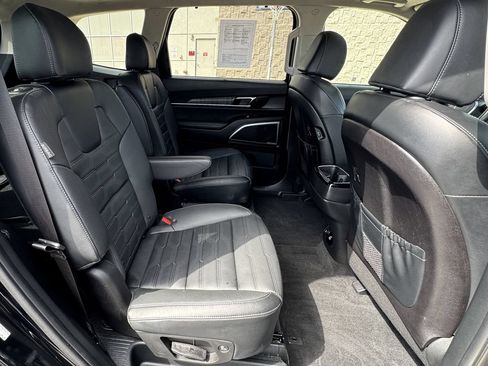 Used 2024 Kia Telluride SX Prestige AWD/4WD image 41