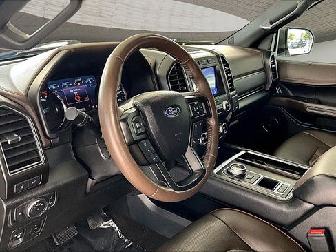 Used 2020 Ford Expedition Max King Ranch w/ Cargo Package RWD image 10