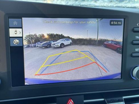 New 2026 Hyundai Elantra SEL Sport Premium FWD image 11