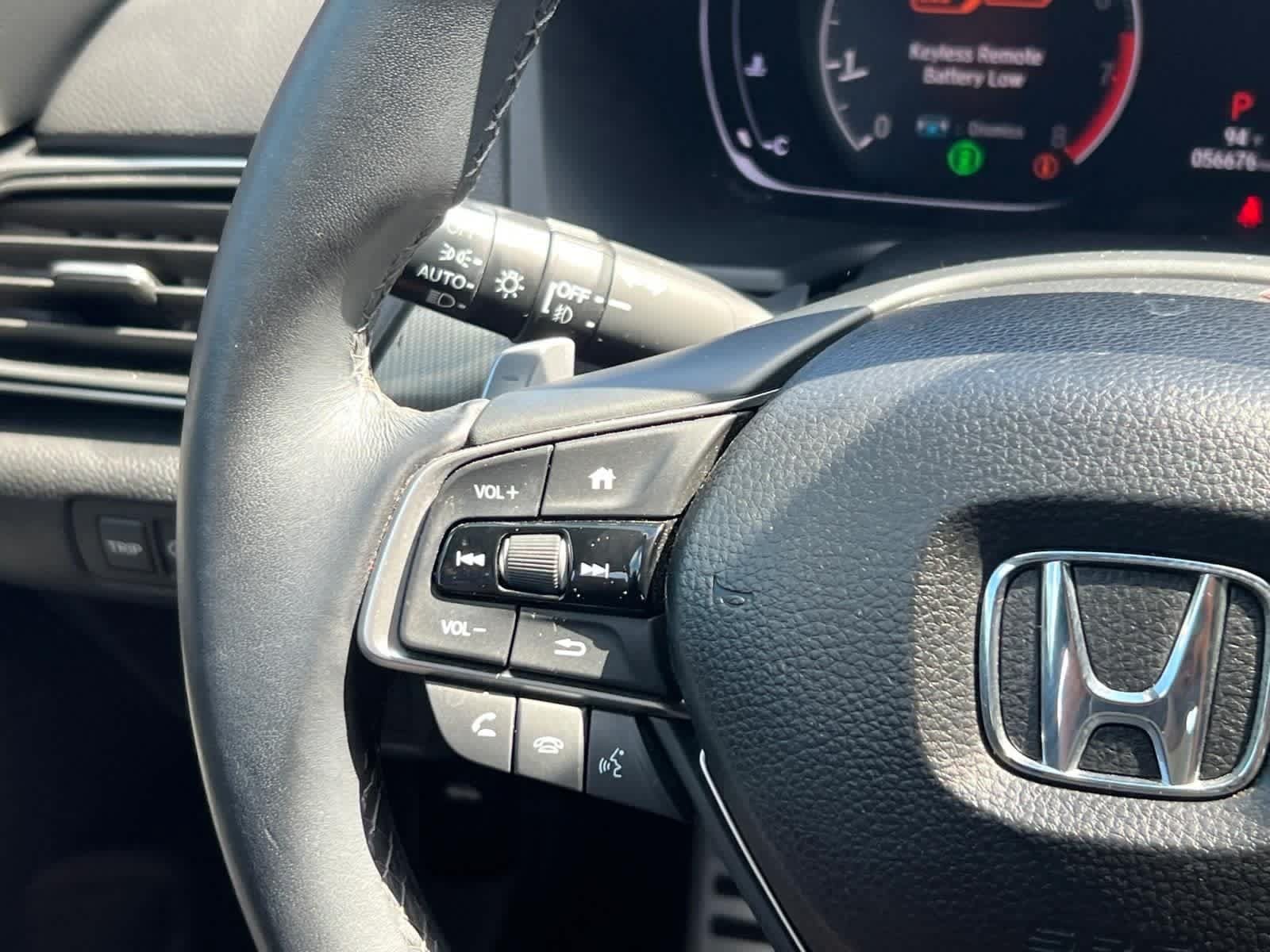 Used 2018 Honda Accord Sport image 19