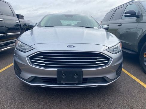Used 2020 Ford Fusion SE FWD image 16