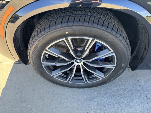 Certified 2025 BMW X5 M60i w/ Executive Package image 13