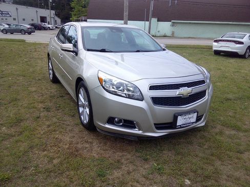 Used 2013 Chevrolet Malibu LT image 3