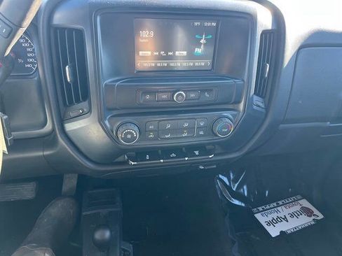 Used 2016 Chevrolet Silverado 2500 W/T w/ WT Convenience Package image 8