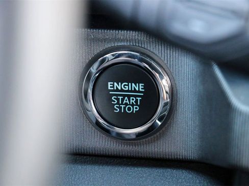 New 2026 Ford F250 Platinum w/ Tremor Off-Road Package image 16