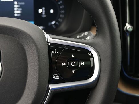 New 2026 Volvo XC60 B5 Core w/ Protection Package Premier image 26