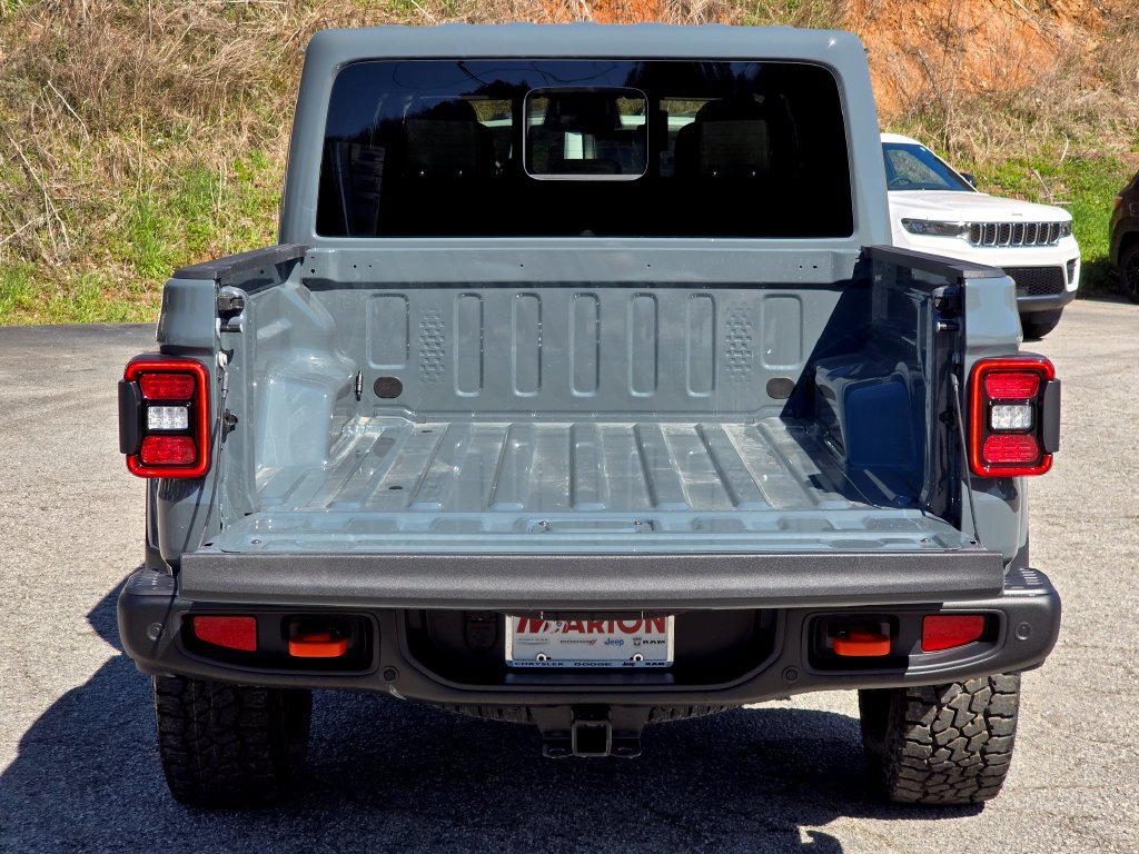 New 2026 Jeep Gladiator Mojave AWD/4WD image 13