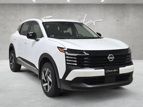 New 2026 Nissan Kicks SV FWD image 2