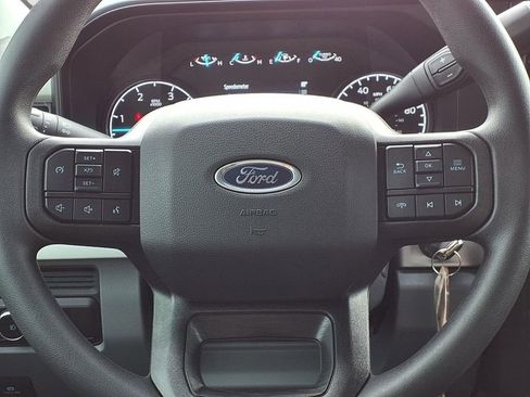 New 2026 Ford F350 XLT w/ FX4 Off-Road Package AWD/4WD image 18