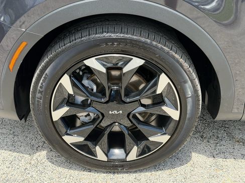 Used 2025 Kia Sorento EX FWD image 20
