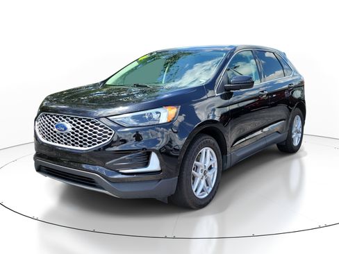 Used 2024 Ford Edge SEL AWD/4WD image 3