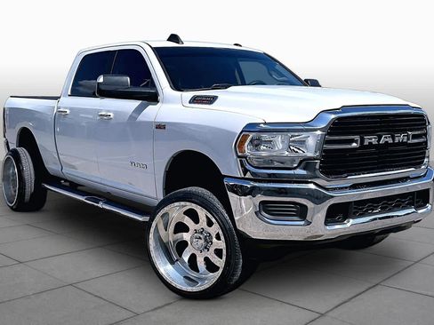 Used 2019 RAM 2500 Big Horn AWD/4WD image 3