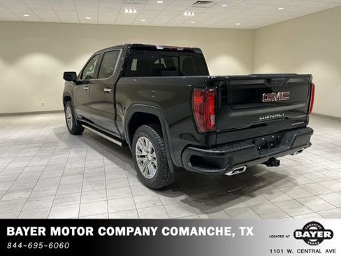 Used 2025 GMC Sierra 1500 Denali AWD/4WD image 3