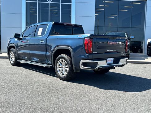 Used 2022 GMC Sierra 1500 SLT AWD/4WD image 6
