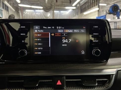 Used 2021 Kia K5 EX image 18