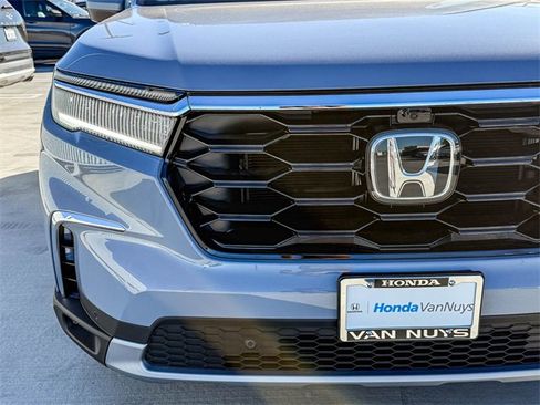 New 2025 Honda Pilot Elite image 13