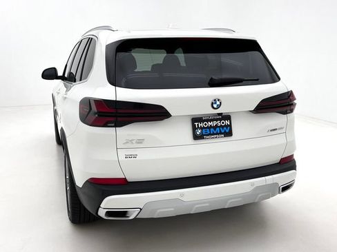 Used 2026 BMW X5 xDrive40i AWD/4WD image 7