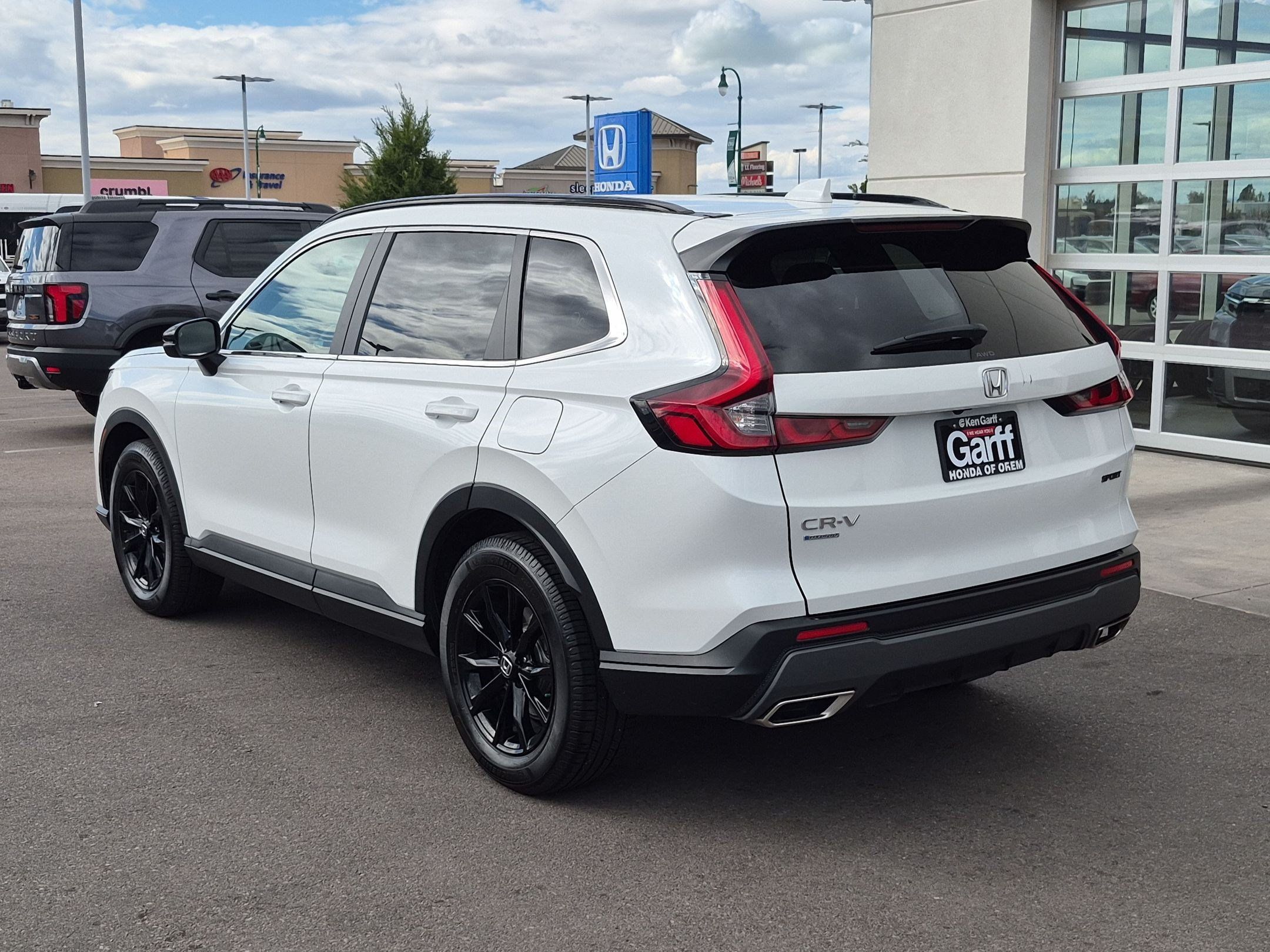 Used 2024 Honda CR-V Sport image 9