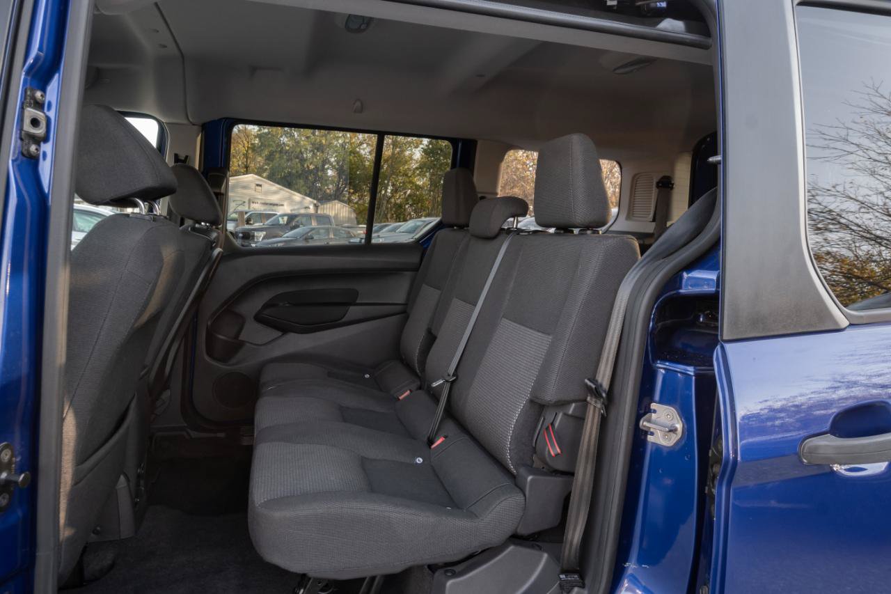 Used 2018 Ford Transit Connect XL FWD image 15